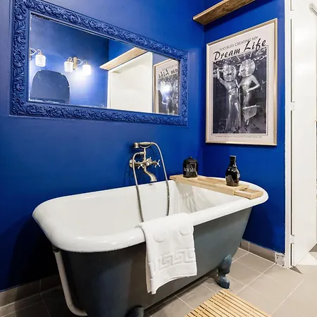 Art-inspired 4bed 2bath Gem By Fashion Street &dohany Budapest