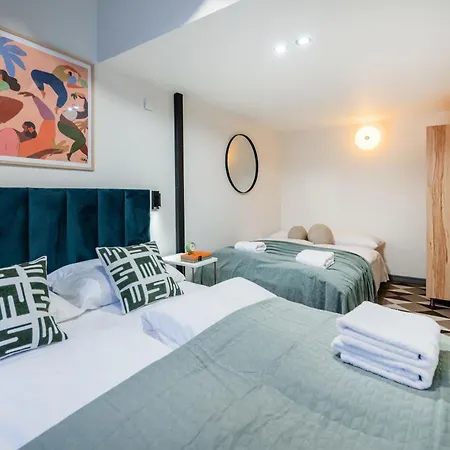 Apartment Art-inspired 4bed 2bath Gem By Fashion Street &dohany