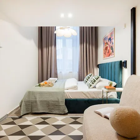 Apartment Art-inspired 4bed 2bath Gem By Fashion Street &dohany