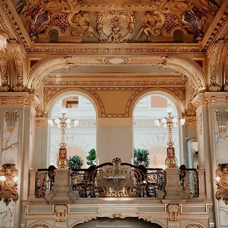 Art-inspired 4bed 2bath Gem By Fashion Street &dohany Budapest