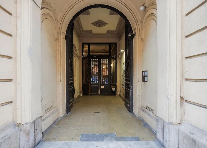 Apartament Art-inspired 4bed 2bath Gem By Fashion Street &dohany Budapesta